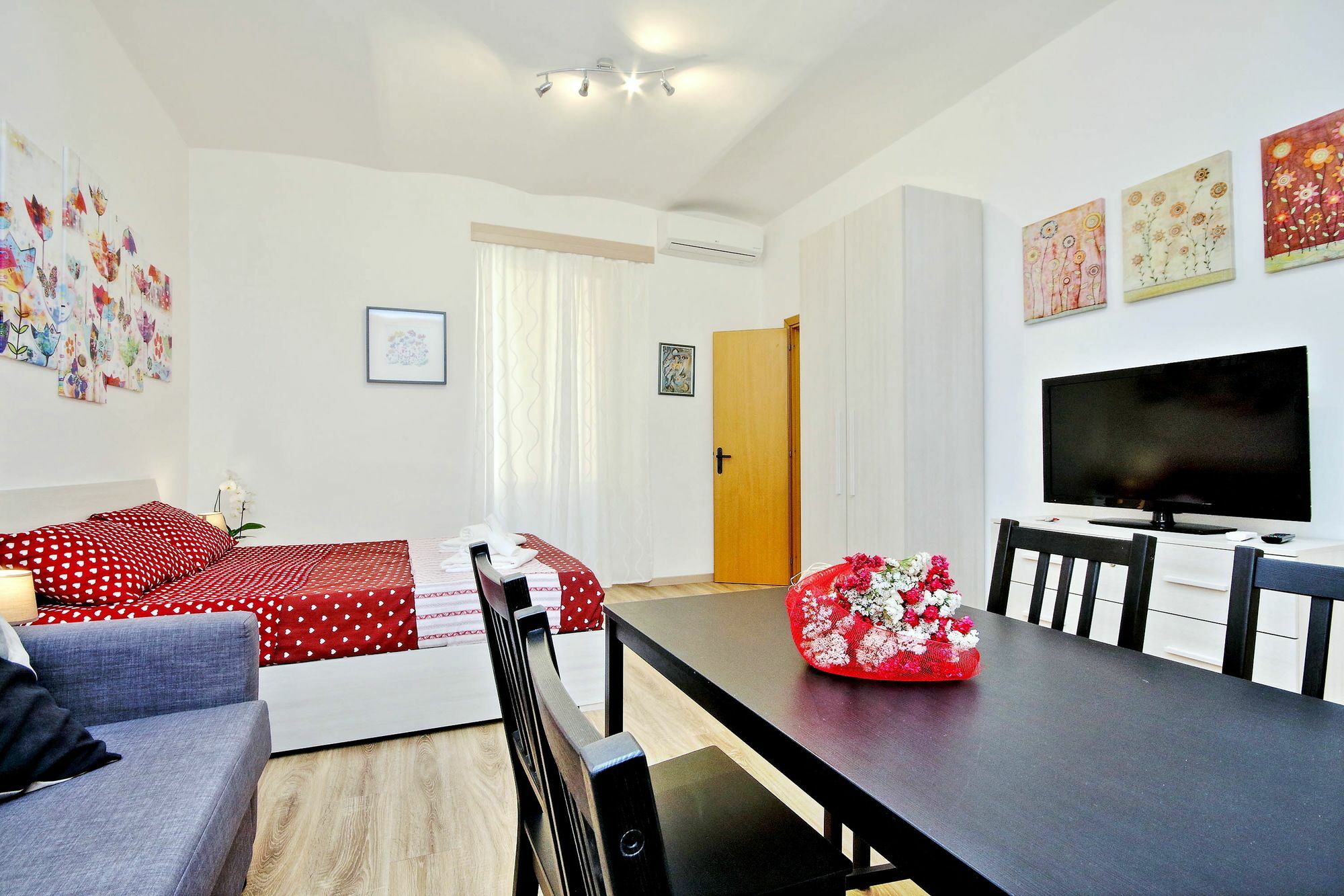 Holiday Rental San Lorenzo District Rome Bagian luar foto